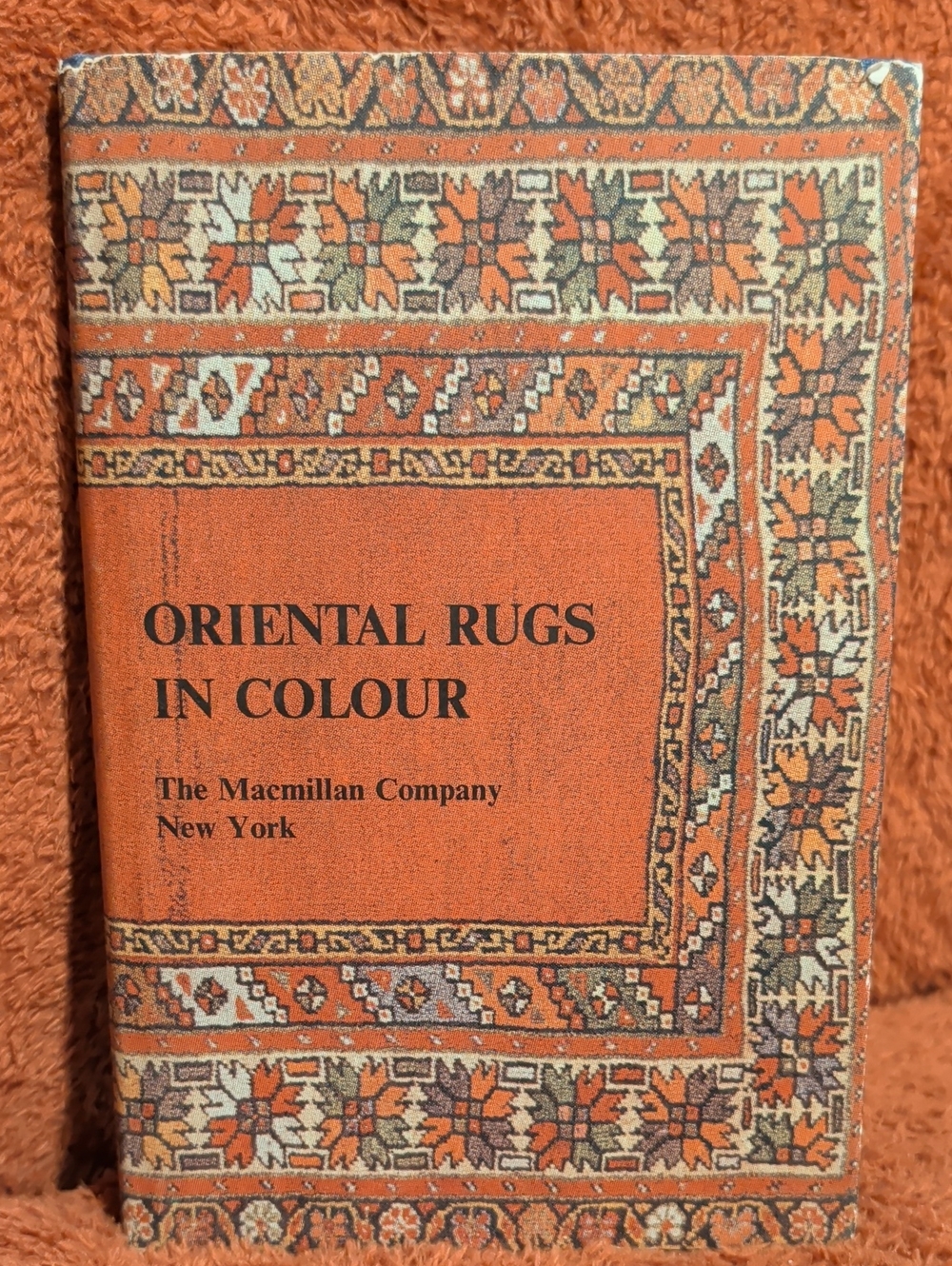 Oriental Rugs in Colour - By Preben Liebetrau